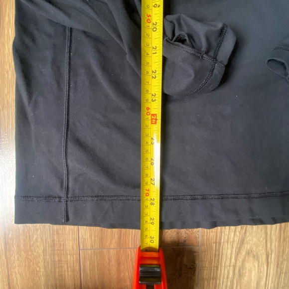 Men's Lululemon Performance Long Sleeve - Picture 4 of 7